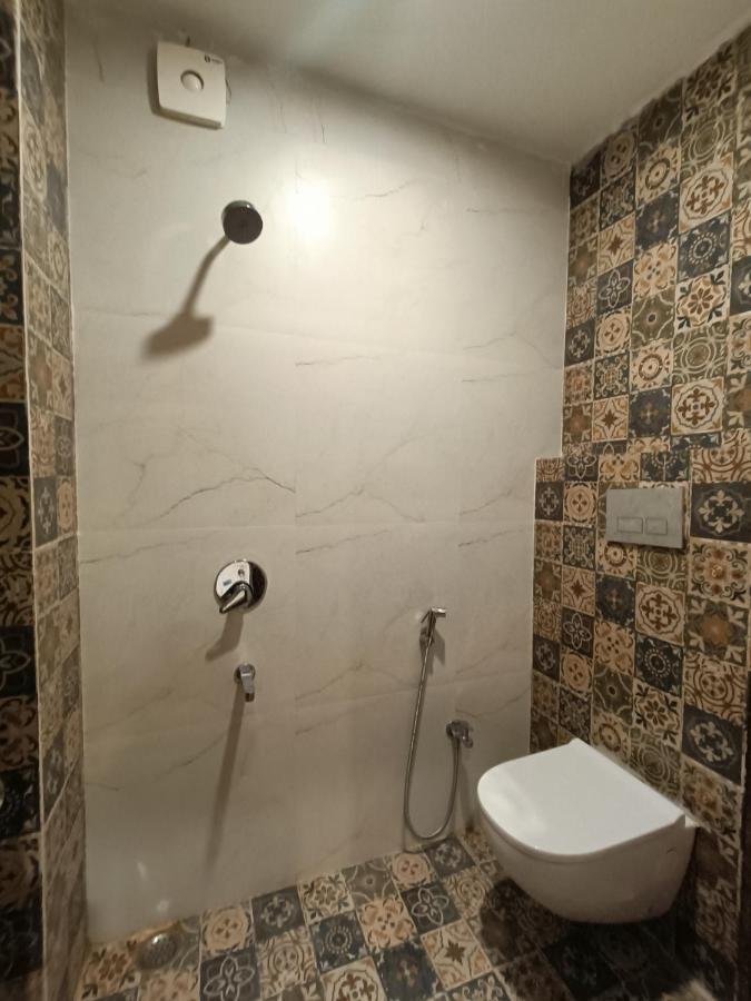 אודייפור Hotel Vrinda Inn מראה חיצוני תמונה